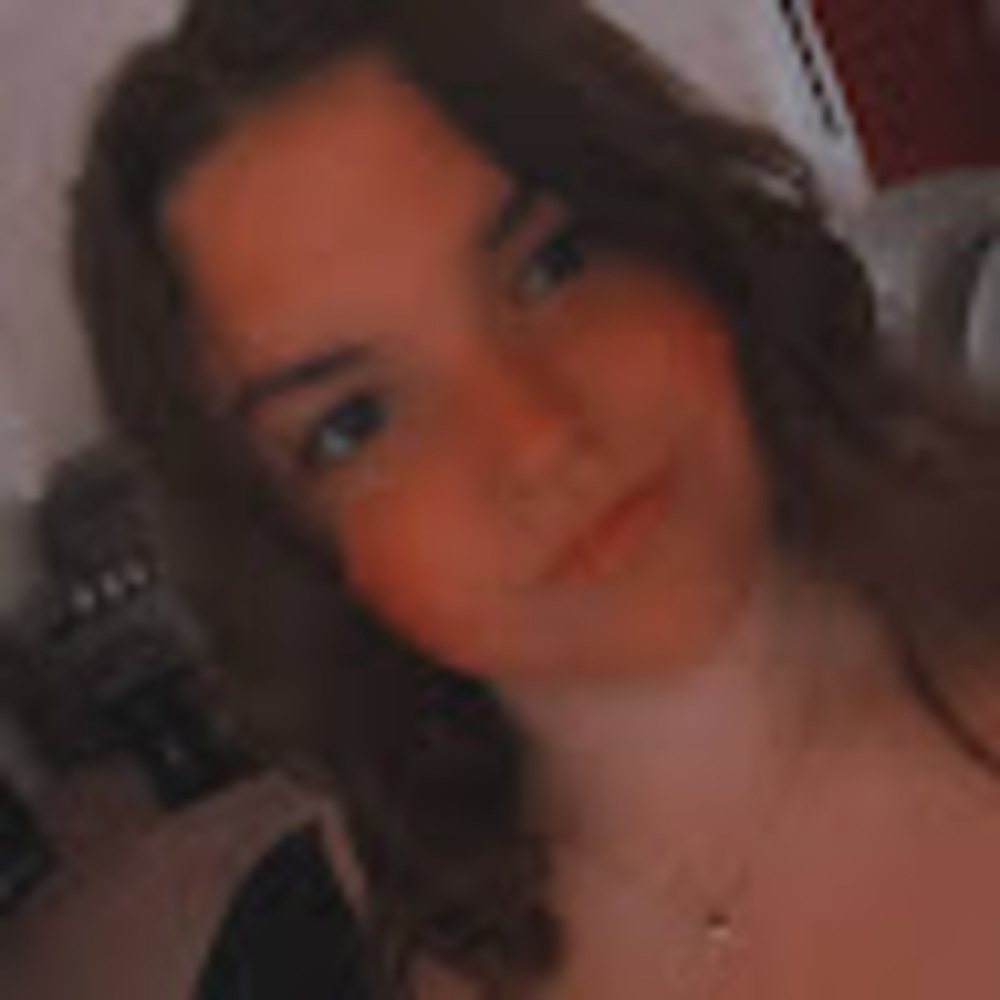 Meet your Posher, Abigail